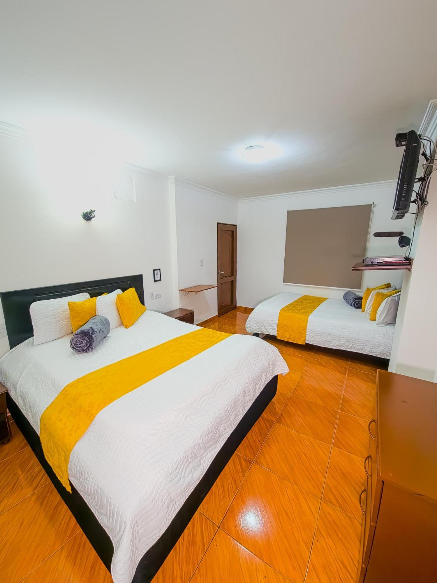Hotel Avenida 3 Real En El Norte De Cali Kültér fotó